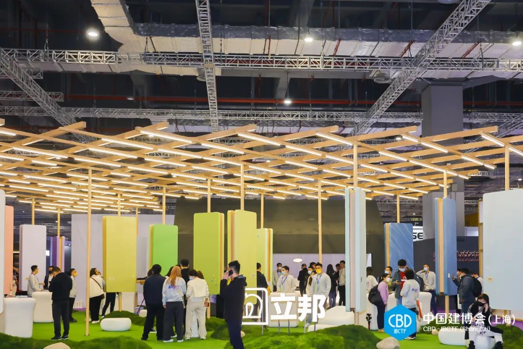 重磅官宣！2026CBD上海建博會|國際高端墻體涂裝展【主辦單位: 中國對外貿(mào)易中心（集團(tuán)）、中國建筑裝飾協(xié)會】